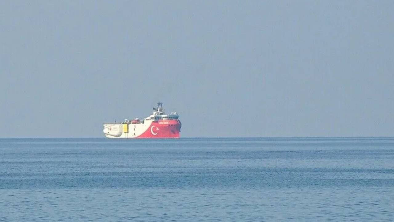 Судно Oruç Reis проведет сейсморазведку для газопровода между Турцией и ТРСК