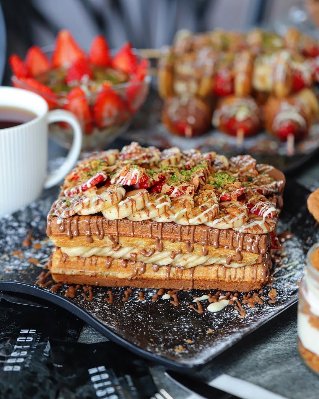 Сладкий островной рай: Boston Drink & Dessert теперь в Кирении